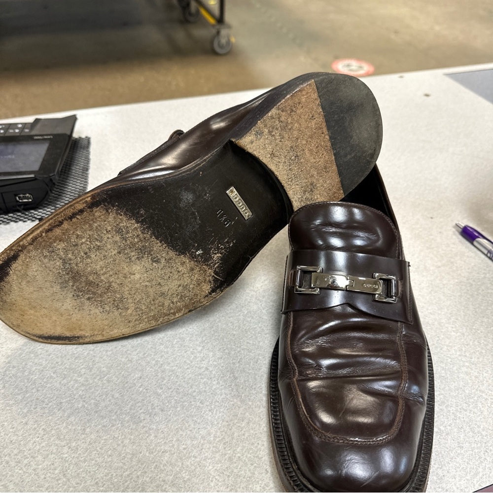 Gucci men’s loafers. Great condition for a used pair of shoes. Size is 9 1/2 D. - Picture 1 of 4